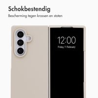 Accezz Liquid Silicone Backcover met MagSafe Samsung Galaxy Z Fold 8 Ultra - Stone