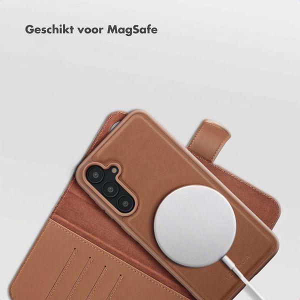 Selencia Olyn Uitneembare Bookcase met MagSafe Samsung Galaxy A55 - Bruin