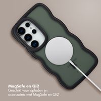 Selencia Wavy Backcover met MagSafe Samsung Galaxy S25 Ultra - Zwart