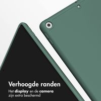 Accezz Smart Silicone Bookcase Apple iPad 9 (2021) 10.2 inch / iPad 8 (2020) 10.2 inch / iPad 7 (2019) 10.2 inch - Donkergroen