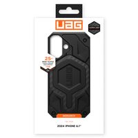 UAG Monarch Backcover Apple iPhone 16 - Carbon Fiber