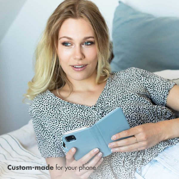 Selencia Echt Leren Bookcase Google Pixel 8a - Air Blue