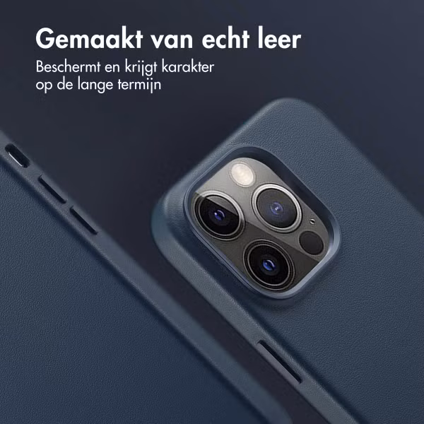 Accezz MagSafe Leather Backcover Apple iPhone 14 Pro - Nightfall Blue