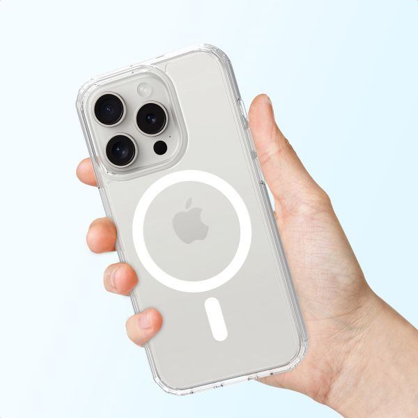 Accezz Xtreme Impact Backcover met MagSafe Apple iPhone 15 Pro - Transparant