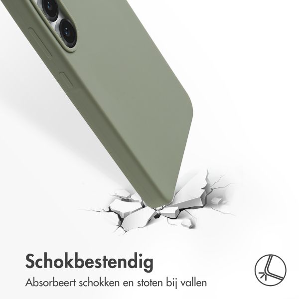 Accezz Liquid Silicone Backcover met MagSafe Samsung Galaxy S25 FE - Cooper Green