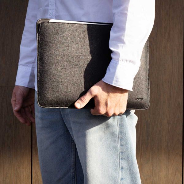 Accezz Leather Laptop hoes MacBook 13 inch - Laptopsleeve - Zwart