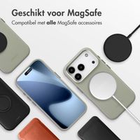 Accezz MagSafe Leather Backcover Apple iPhone 17 Pro - Light Grey