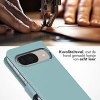 Selencia Echt Leren Bookcase Google Pixel 10 / 10 Pro - Lichtblauw