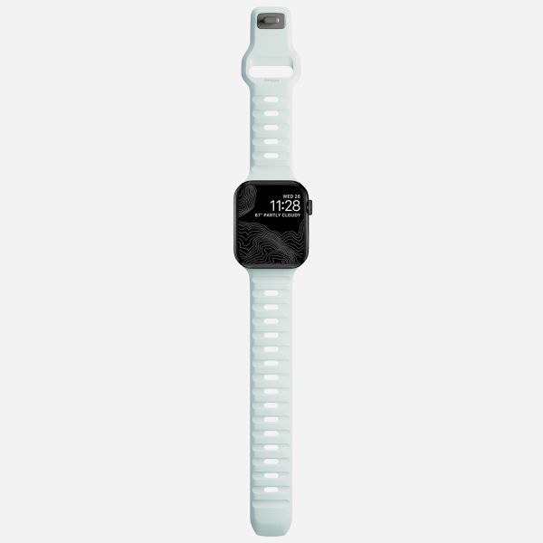 Nomad Sport band FKM Apple Watch Series 1 t/m 9 / SE (38/40/41 mm) | Series 10 (42 mm) - Icy Blue Glow