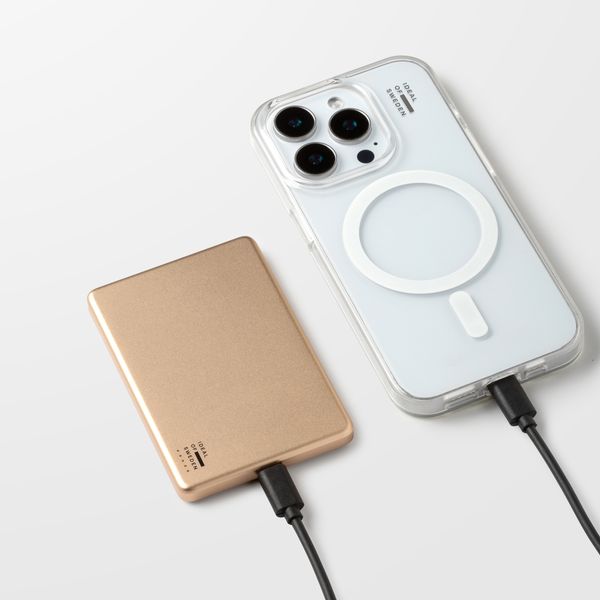 iDeal of Sweden Slim MagSafe Powerbank 5.000 mAh - Draadloze powerbank - Gold
