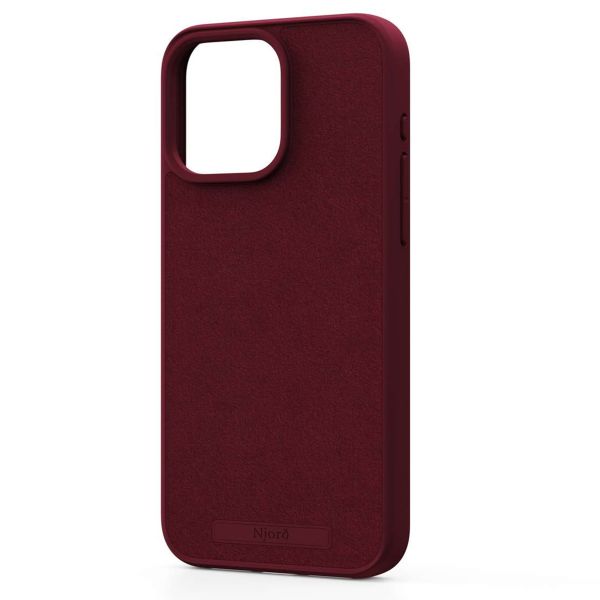 Njorð Collections Suède Comfort+ Case MagSafe iPhone 15 Pro Max - Red