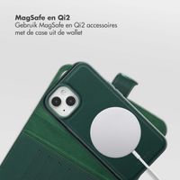 Selencia Olyn Uitneembare Bookcase met MagSafe Apple iPhone 14 / 13 - Groen