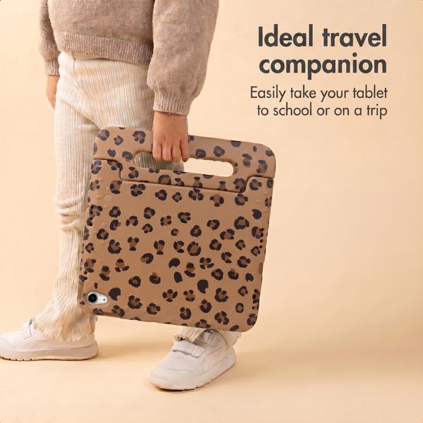 imoshion Kidsproof Design Back Cover with Handle Apple iPad 9 (2021) 10.2 inch / iPad 8 (2020) 10.2 inch / iPad 7 (2019) 10.2 inch - Leopard Print