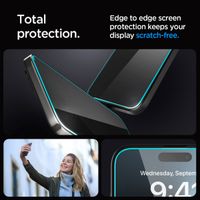 Spigen GLAStR Privacy EZ Fit Screenprotector + Applicator Apple iPhone 15 Pro Max