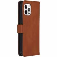 imoshion Luxe Bookcase Apple iPhone 12 (Pro) - Bruin