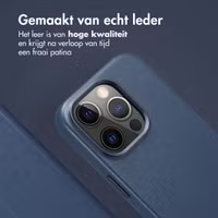 Accezz Leather Bookcase 2-in-1 met MagSafe Apple iPhone 15 Pro - Nightfall Blue