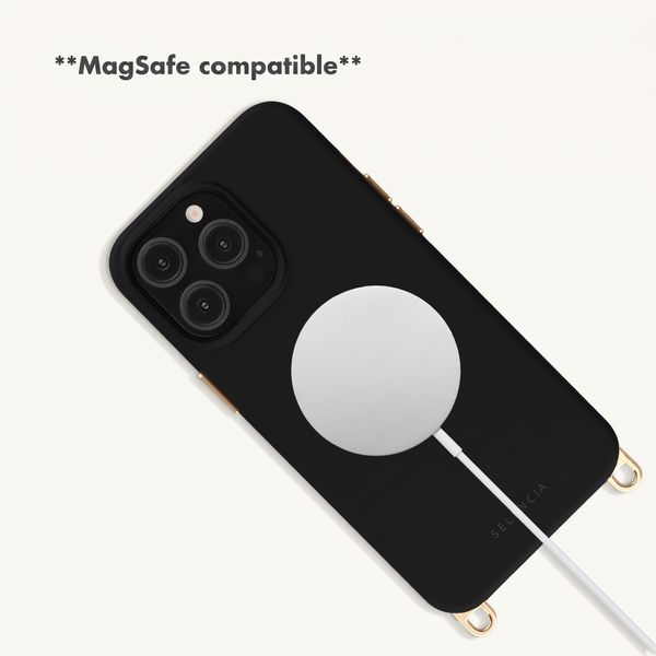 Selencia Rivièra MagSafe Back Cover with detachable hooks Apple iPhone 14 Pro - Velvet Black