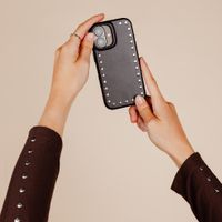 Selencia Studs Backcover met MagSafe Apple iPhone 15 - Velvet Black