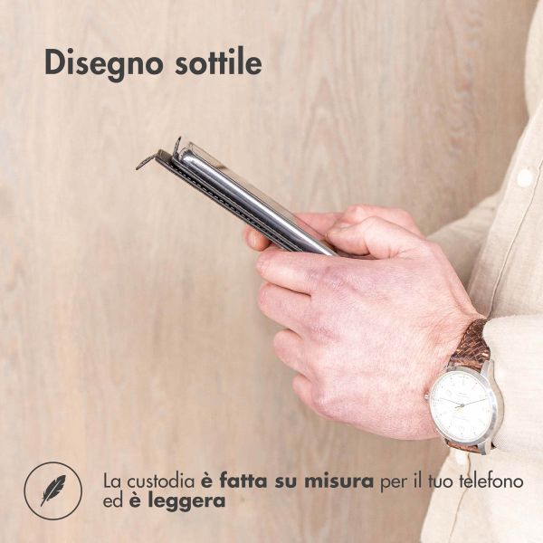 Accezz Flipcase Apple iPhone 15 - Zwart