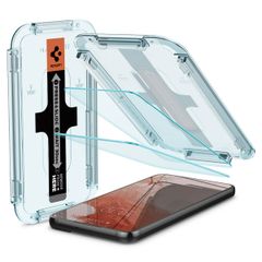 Spigen GLAStR EZ Fit Screenprotector + Applicator Samsung Galaxy S22