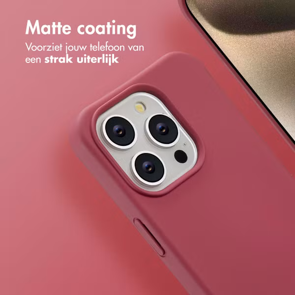 imoshion Color Backcover met afneembaar koord MagSafe Apple iPhone 15 Pro - Raspberry