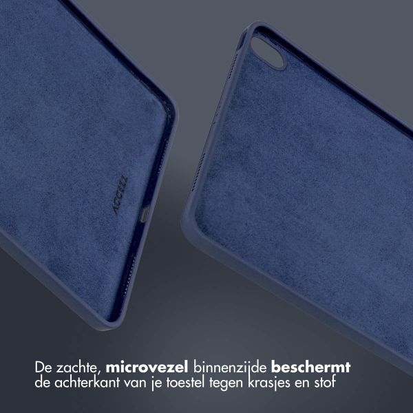 Accezz Liquid Silicone Backcover met penhouder iPad Air 11 inch (2024) M2 / Air 5 (2022) / Air 4 (2020) - Donkerblauw