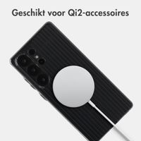 Accezz Lite Backcover met MagSafe | Fluted | Samsung Galaxy S25 Ultra - Zwart
