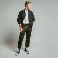 Nomad Modern Leather Case met MagSafe Apple iPhone 16 Pro - Bruin