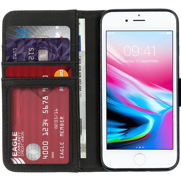 imoshion Luxe Bookcase Apple iPhone SE (2022 / 2020) / 8 / 7 / 6(s) - Bruin