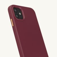 Selencia Rivièra MagSafe Backcover met afneembare haakjes Apple iPhone 11 - Bold Burgundy