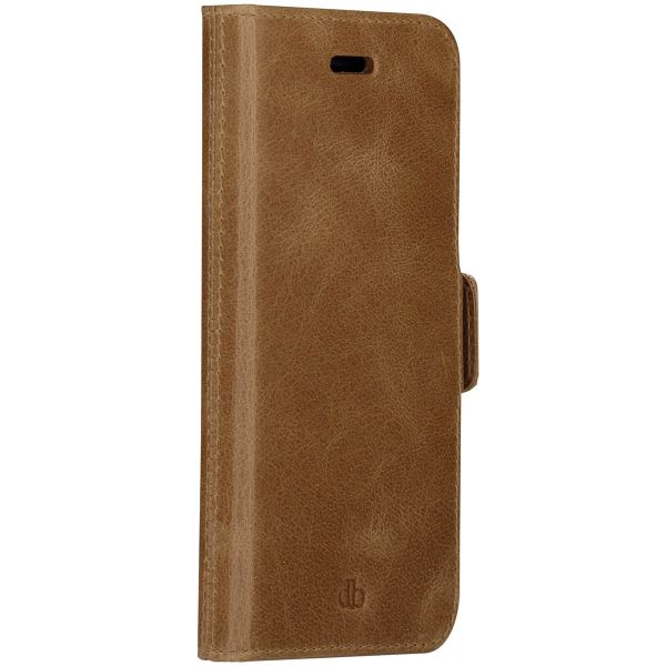 dbramante1928 Copenhagen Bookcase Apple iPhone 14 - Bruin