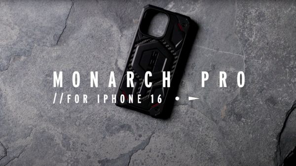 UAG Monarch Backcover iPhone 16 - Carbon Fiber