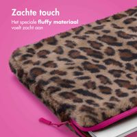 imoshion Fluffy Laptop hoes 13-14 inch - Laptopsleeve - Leopard Pink