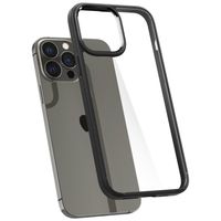 Spigen Ultra Hybrid Backcover Apple iPhone 13 Pro - Zwart