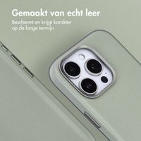 Accezz MagSafe Leather Backcover Apple iPhone 16 Pro - Light Grey