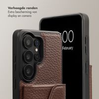 Selencia Sera Telefoonhoes met Koord en Envelop Pashouder Samsung Galaxy S26 Ultra - Chocolate Brown
