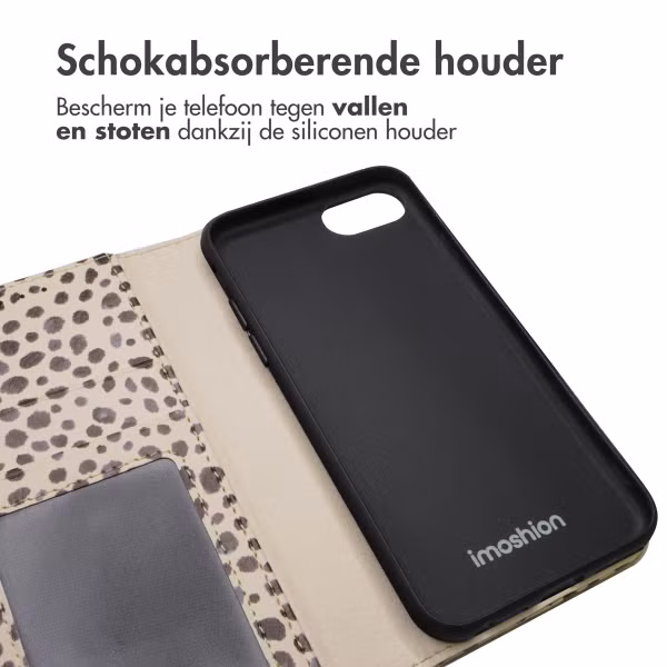 imoshion Design Bookcase Apple iPhone SE (2022 / 2020) / 8 / 7 / 6(s) - Black And White Dots