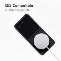 Accezz Liquid Silicone Case with MagSafe Samsung Galaxy Z Flip 8 - Black