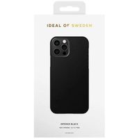 iDeal of Sweden Atelier Backcover iPhone 12 (Pro) - Intense Black