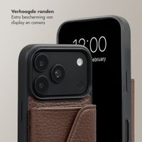 Selencia Sera Telefoonhoes met Koord en Envelop Pashouder Apple iPhone 18 Pro / 17 Pro - Chocolate Brown