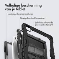 Accezz Rugged Backcover met schouderstrap Apple iPad Pro 13 (2025) M5 / (2024) M4 - Zwart
