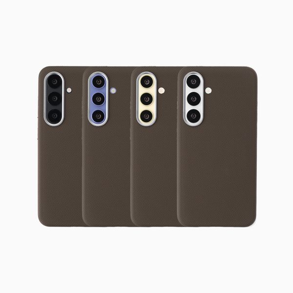 Accezz Mesh Backcover met MagSafe Samsung Galaxy S25 / S24 - Bruin