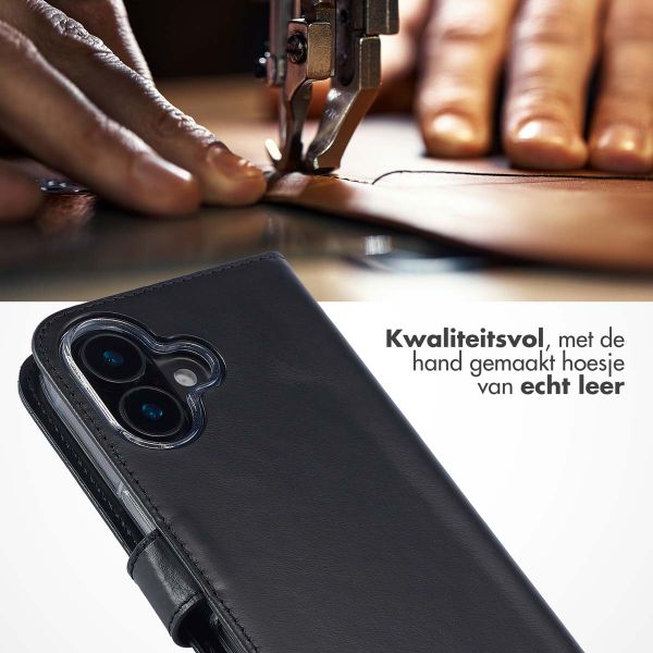 Selencia Echt Leren Bookcase Apple iPhone 16 - Zwart
