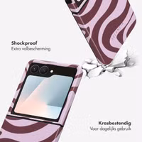 Selencia Vivid Backcover Samsung Galaxy Z Flip 7 - Wavy Swirl Pink Plum