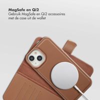 Selencia Olyn Uitneembare Bookcase met MagSafe Apple iPhone 15 - Bruin