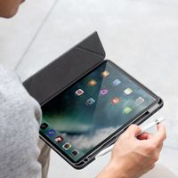 Uniq Moven Case iPad 10 (2022) 10.9 inch - Charcoal