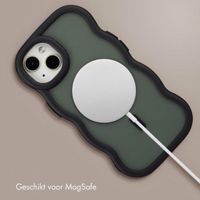 Selencia Wavy Backcover met MagSafe Apple iPhone 14 / 13 - Zwart