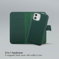 Selencia Olyn Detachable Bookcase with MagSafe Apple iPhone 12 (Pro) - Green