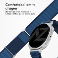 Accezz Nylon Alpine bandje Samsung Galaxy Watch 9 (40/44mm) / Watch 8 (40/44mm) / Classic (46mm) - Dark Blue