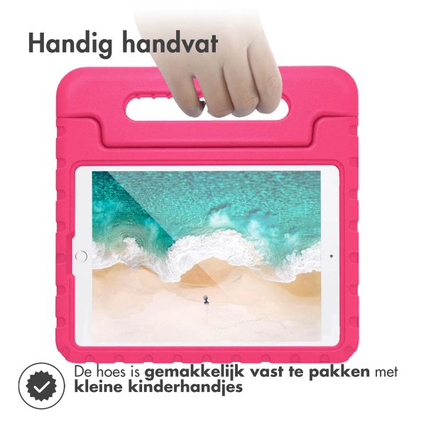 imoshion Kidsproof Backcover met handvat Apple iPad 9 (2021) 10.2 inch / iPad 8 (2020) 10.2 inch / iPad 7 (2019) 10.2 inch - Roze